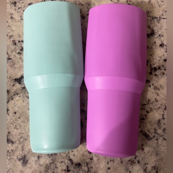 Stanley divider for drinks - Picture 3 of 5